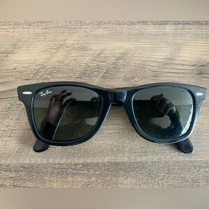 Ray-Ban Black Sunglasses